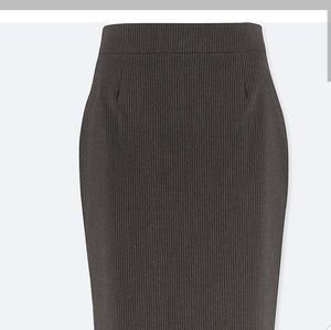 Pencil skirt - gray w/stripes